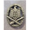 Image 2 : German WWII design General army assault badge