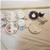 Image 13 : porcelain lot mugs, demitasse