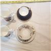 Image 16 : porcelain lot mugs, demitasse
