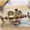 Image 3 : household lot vintage taps