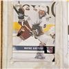 Image 4 : 309 large lot of modern over size hockey trading cards mint in plastic covers Gretzky Belfour