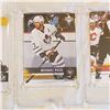 Image 5 : 309 large lot of modern over size hockey trading cards mint in plastic covers Gretzky Belfour