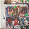 Image 7 : plus some soccer cards Gordie Howe sets team Canada top loaded and boxed set lot hockey trading card