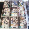 Image 8 : vintage hockey cards complete book