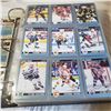 Image 7 : vintage hockey cards complete book