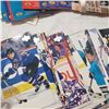 Image 17 : hockey collectibles full box of trading cards 1994