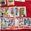 Image 11 : huge lot NFL football quarterbacks + rookies+++ Cards trading cards 2019+