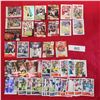 Image 1 : huge lot NFL football quarterbacks + rookies+++ Cards trading cards 2019+