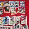 Image 7 : huge lot NFL football quarterbacks + rookies+++ Cards trading cards 2019+