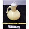 Image 1 : Vintage Yellow Pitcher