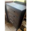 Image 3 : (4) Drawer Chest 28x17x44"