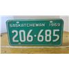Image 4 : 2 -1969 Saskatchewan License Plates