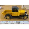 Image 3 : 1:32 Scale Diecast 1932 Chevy Pick up