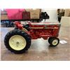 Image 3 : International harverster die cast tractor rubber tires