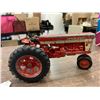 Image 1 : farmall "560" die cast tractor rubber tires