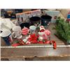 Image 4 : Christmas variety box, ornaments, decorations, etc