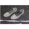 Image 1 : Womens Shoes, Size: 8