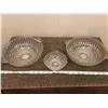 Image 2 : Lot of 3 vintage glass serving bowls