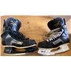 Image 6 : 2x pairs of skates - Size 5D CCM SE Zone 88 good condition, #2 Bauer Air 70 size unknown likely 8 ½,
