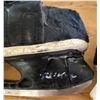 Image 7 : 2x pairs of skates - Size 5D CCM SE Zone 88 good condition, #2 Bauer Air 70 size unknown likely 8 ½,