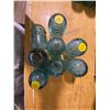 Image 2 : (8) Insulators