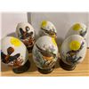 Image 1 : (6) Avon Eggs With Wooden Stands