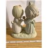 Image 2 : "Precious Moments" Friends decorative Pieces