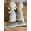 Image 4 : "Precious Moments" Friends decorative Pieces