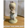 Image 2 : "Precious Moments" Mom + Dad decorative Pieces