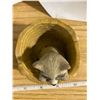 Image 2 : Raccoon/Tree stump Ornament