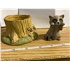 Image 3 : Raccoon/Tree stump Ornament