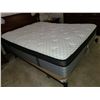Image 2 : Queensize Bed Cat C