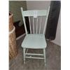 Image 2 : Headboard Chair & laundry Hamper Cat C