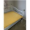 Image 2 : Daybed Cat C