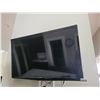 Image 1 : 30" Samsung LED TV and Wall Mount