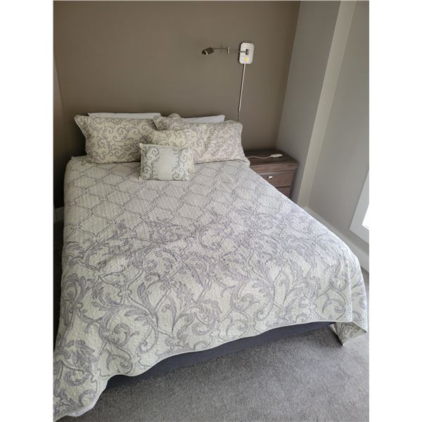 Queen Size Tempur-Pedic Bed with Night Stand