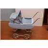 Image 3 : Gendron Vintage Baby Blue Carriage