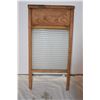 Image 1 : Vintage Wooden/Glass Washboard from BC
