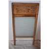 Image 2 : Vintage Wooden/Glass Washboard from BC