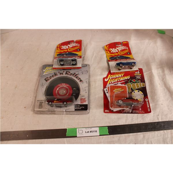 (2X THE MONEY) Johnny Lightning and Hot Wheels Cars