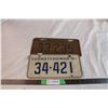 Image 1 : 1948 and 1961 Sask Licence Plates
