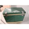 Image 5 : Vintage Coleman Green Cooler