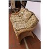 Image 2 : Wicker Love Seat with Cushions 52" Long