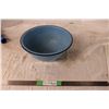 Image 1 : Blue Enamel Bowl