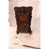 Image 5 : Ginger Bread Clock with Key and Pendulum