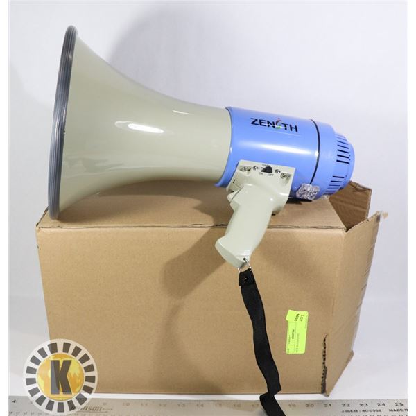 NEW MEGAPHONE