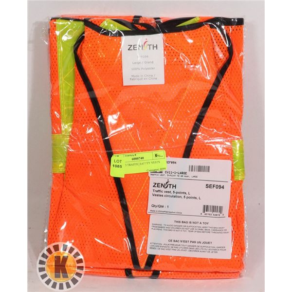 LOT OF 3 TRAFFIC SAFETY VESTS