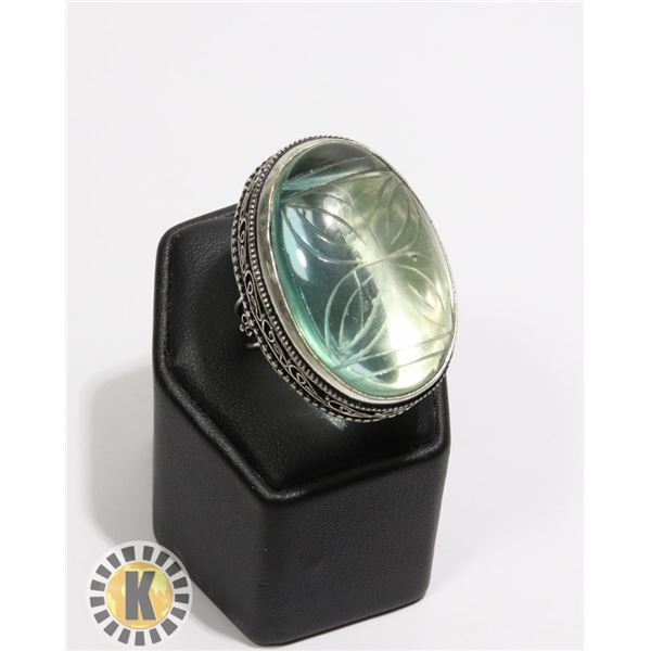 10)  LAB CREATED BI COLORED TOURMALINE ETCHED