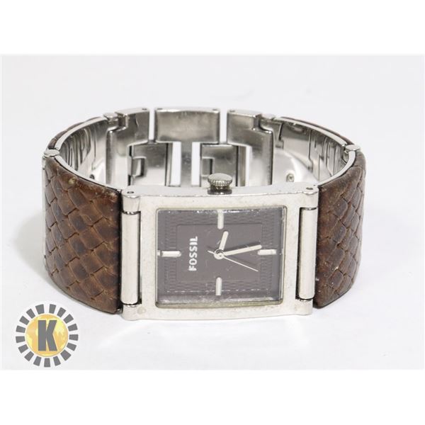 LADIES FOSSIL WATCH SNAKE PRINT DESIGN STRAP