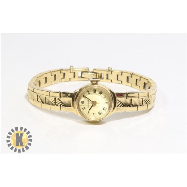 LADIES VINTAGE CARAVELLE WATCH